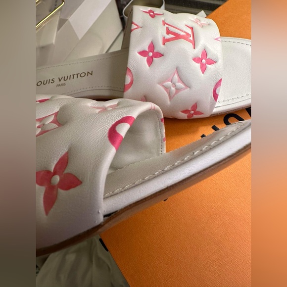 New Louis Vuitton Revival Mule By the Pool EU41 - Picture 13 of 16